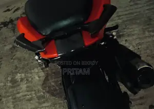 TVS Apache 160 4V 2023 Red