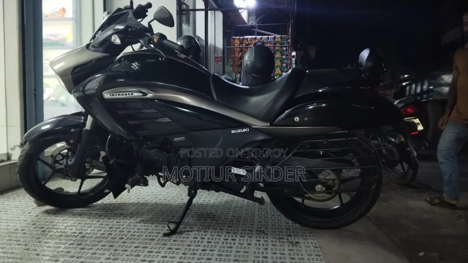 Suzuki Intruder 2020 Black