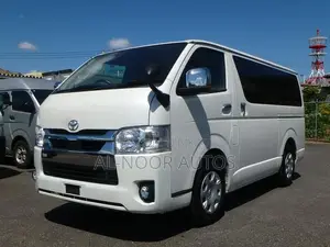 Toyota HiAce 2021 White