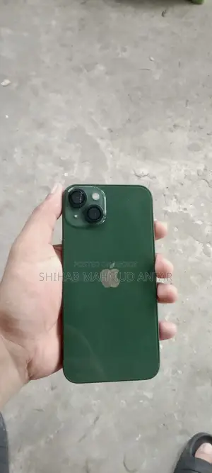 Apple iPhone 13 128 GB Green