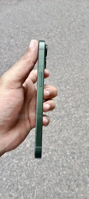 Apple iPhone 13 128 GB Green