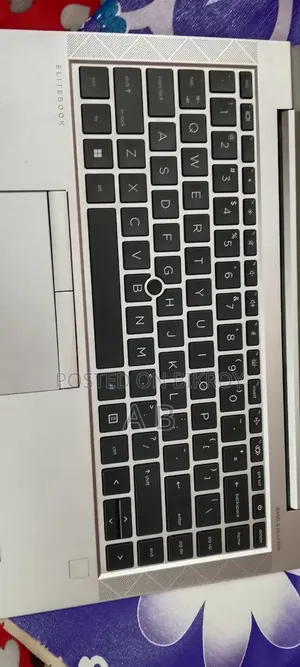 Laptop HP EliteBook 840 G8 16GB AMD Ryzen 5 HDD+SSD 256GB