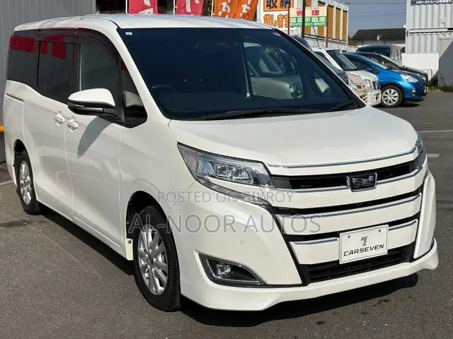 Toyota Noah 2.0 All-Wheel Drive (8 Seater) 2021 Pearl
