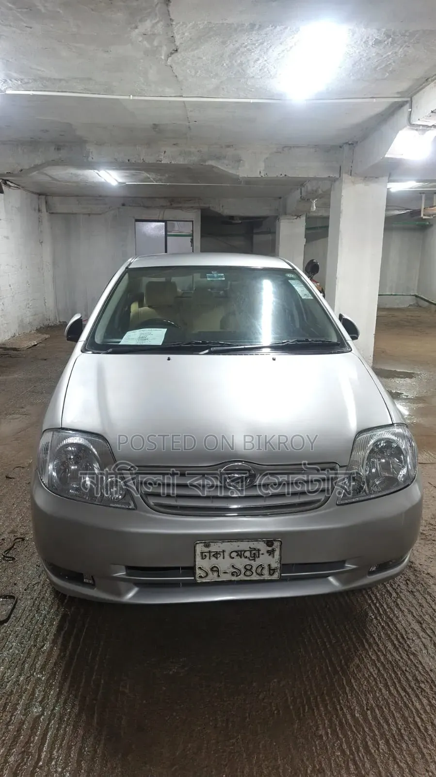 Toyota Corolla 2002 Silver