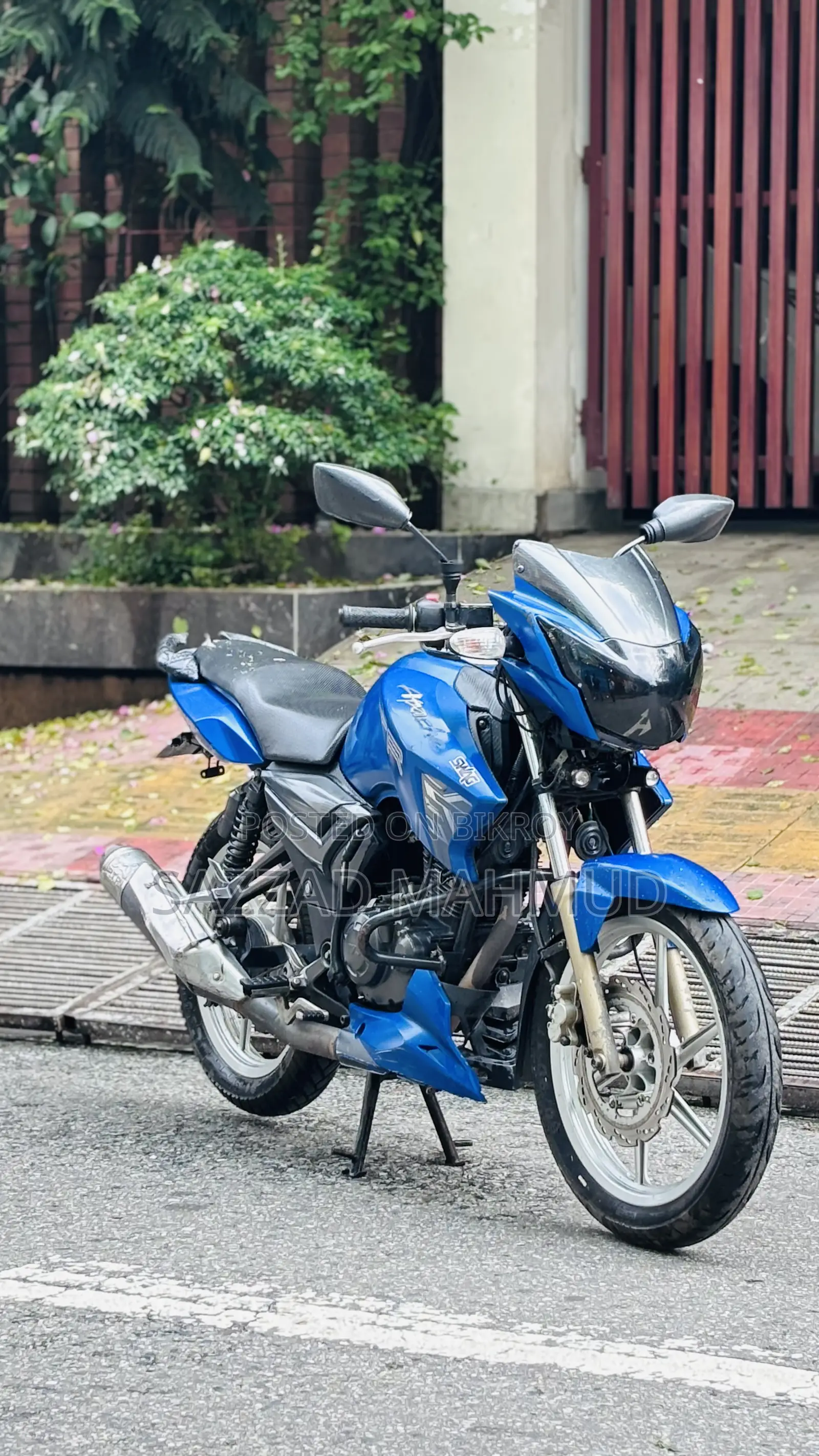 টিভিএস অ্যাপাচি আরটিআর ১৬০ ২ভি ২০১৮ ব্লু