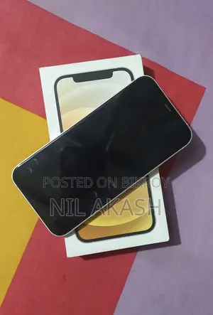 অ্যাপল আইফোন ১২ ৬৪ জিবি হোয়াইট