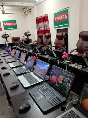 ল্যাপটপ এসার ৩জিবি ইন্টেল এসএসডি ২৫৬জিবি