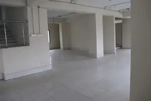 মানিকনগরে ৪০,০০০ বর্গফুটের বাণিজ্যিক স্পেস ভাড়ার জন্য