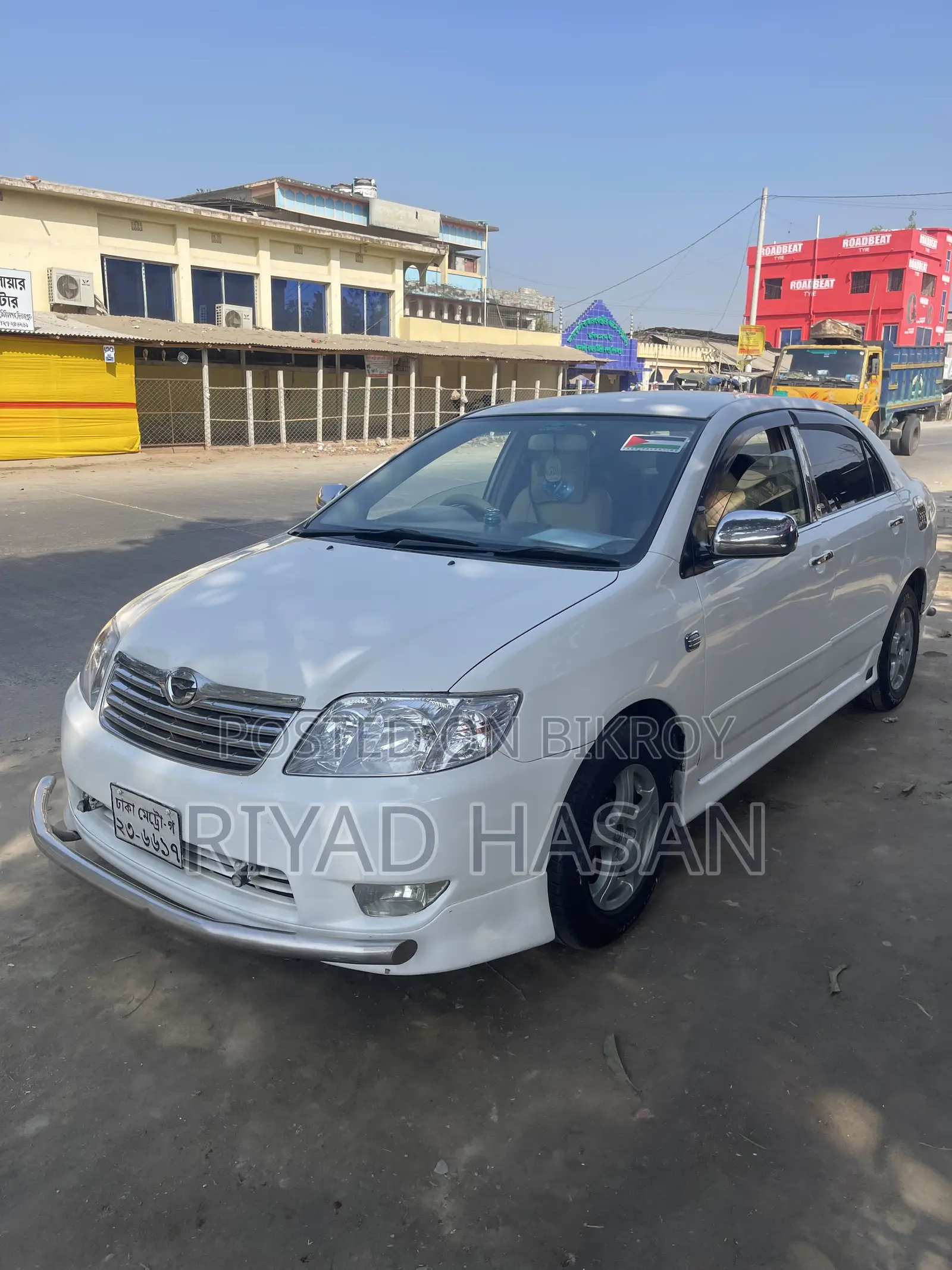 Toyota Corolla Sedan 2005 White