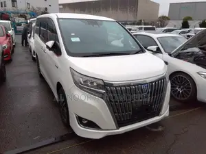 Toyota Esquire 2021 Pearl