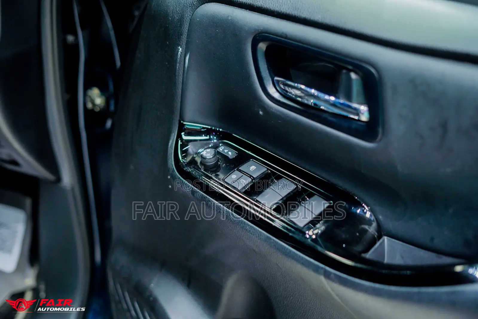 Toyota Noah 2021 Blue