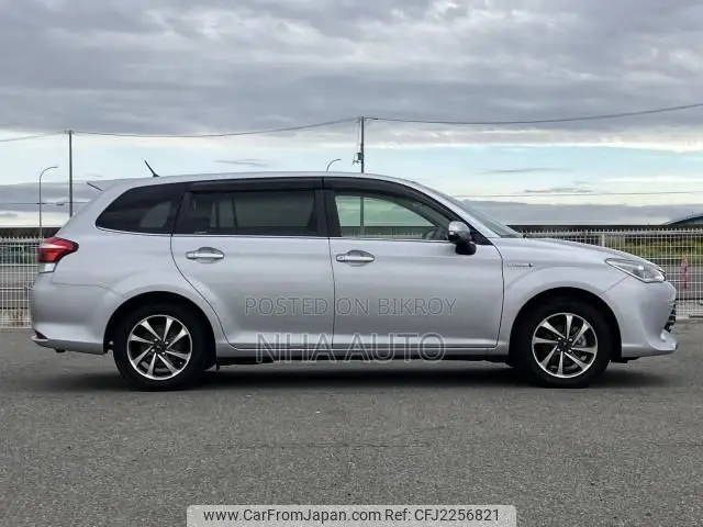 Toyota Corolla Fielder 2021 Silver