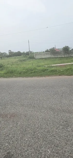 রাজউক পূর্বাচল সেক্টর -১৫ আদিবাসী ৭৫ ফুট প্রশস্ত রাস্তা দক্ষিণমুখী প্লট