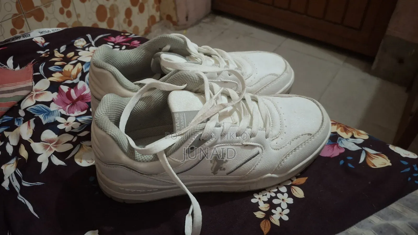 Used Redtap Shoes Sell For Money.