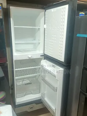 35% Discount!!! 250 Liter Walton Refrigerator Model WFB-2eo-Gdel.