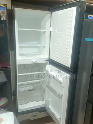 35% Discount!!! 250 Liter Walton Refrigerator Model WFB-2eo-Gdel.