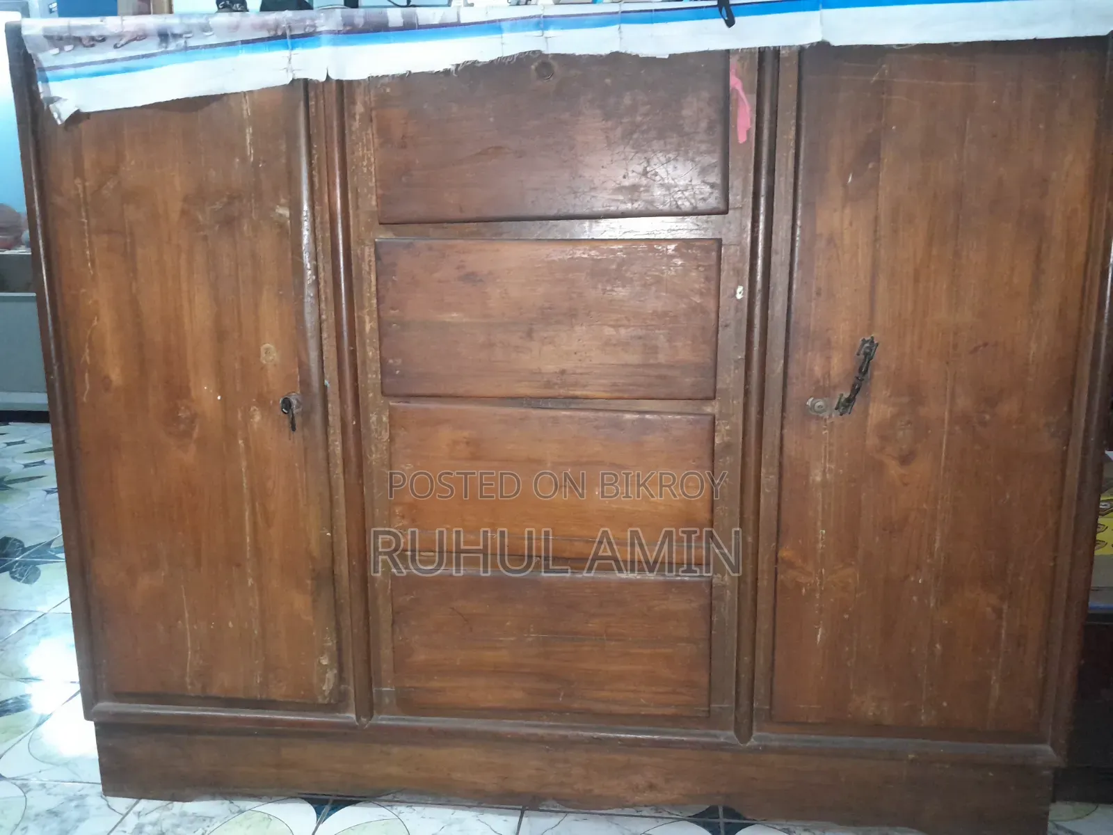 অনেক ভালো মানের ওয়ার্ডরোব