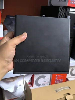 ডেস্কটপ কম্পিউটার HP EliteDesk 800 G4 8GB ইন্টেল SSD 256GB