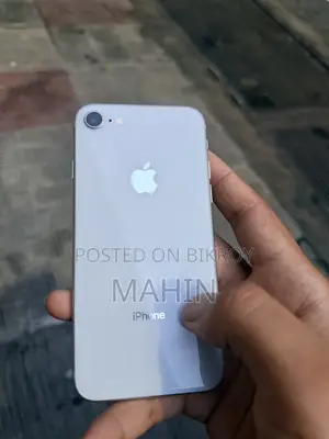 Apple iPhone 8 64 GB White