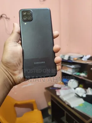 স্যামসাং গ্যালাক্সি এ১২ ৬৪ জিবি ব্ল্যাক
