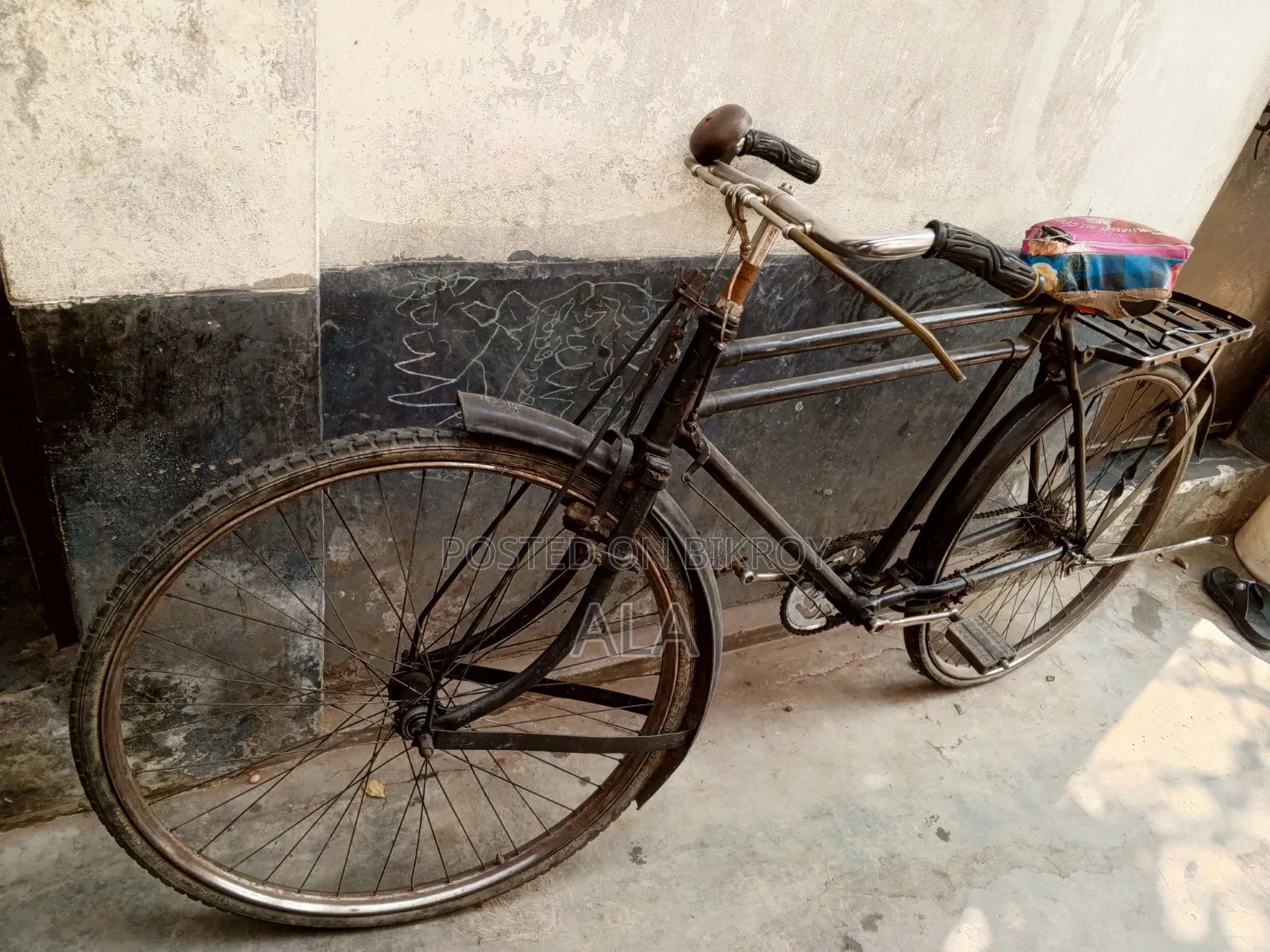 হিরো সাইকেল সবই ঠিকঠাক আছে