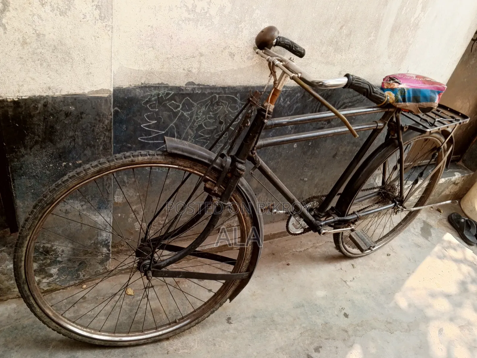 হিরো সাইকেল সবই ঠিকঠাক আছে