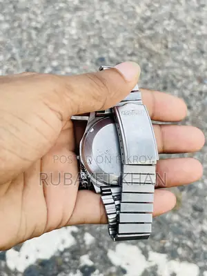 বিক্রয়ের জন্য ভিনটেজ জাপানি অটোমেটিক ঘড়ি