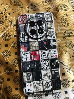 রিয়েলমি ১২ ৫জি ১২৮ জিবি