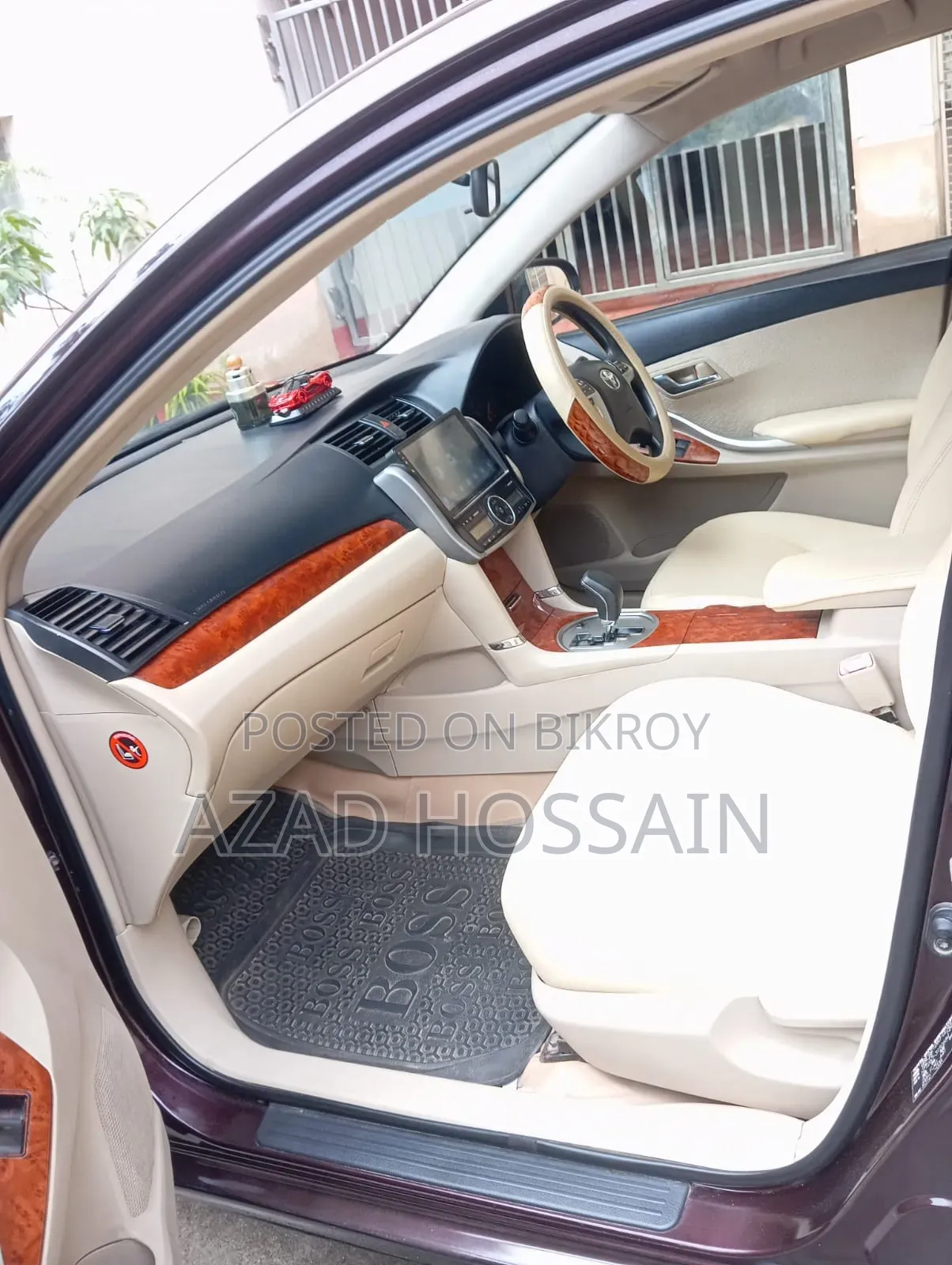 Toyota Allion 2014 Maroon