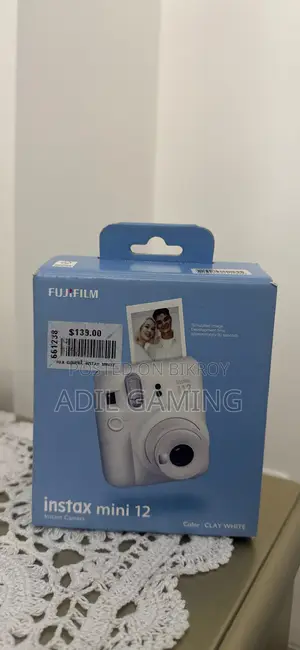 সিঙ্গাপুর থেকে আনা ফুজি ফিল্ম ইনস্ট্যাক্স মিনি ১২