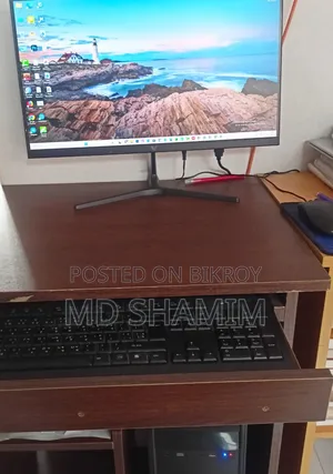 Desktop Computer 8GB AMD Ryzen 5 SSD 256GB