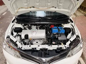 Toyota Axio 2017 White