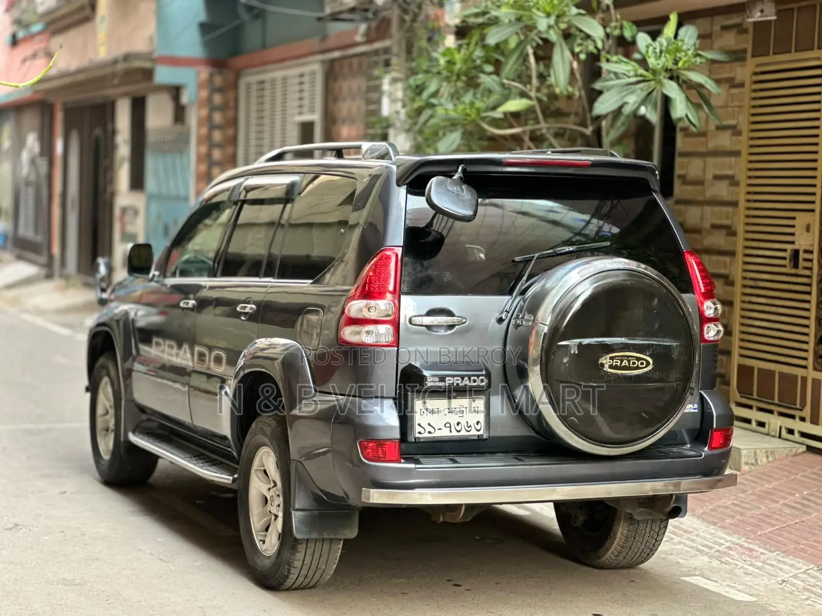 Toyota Land Cruiser PRADO 2003 Black
