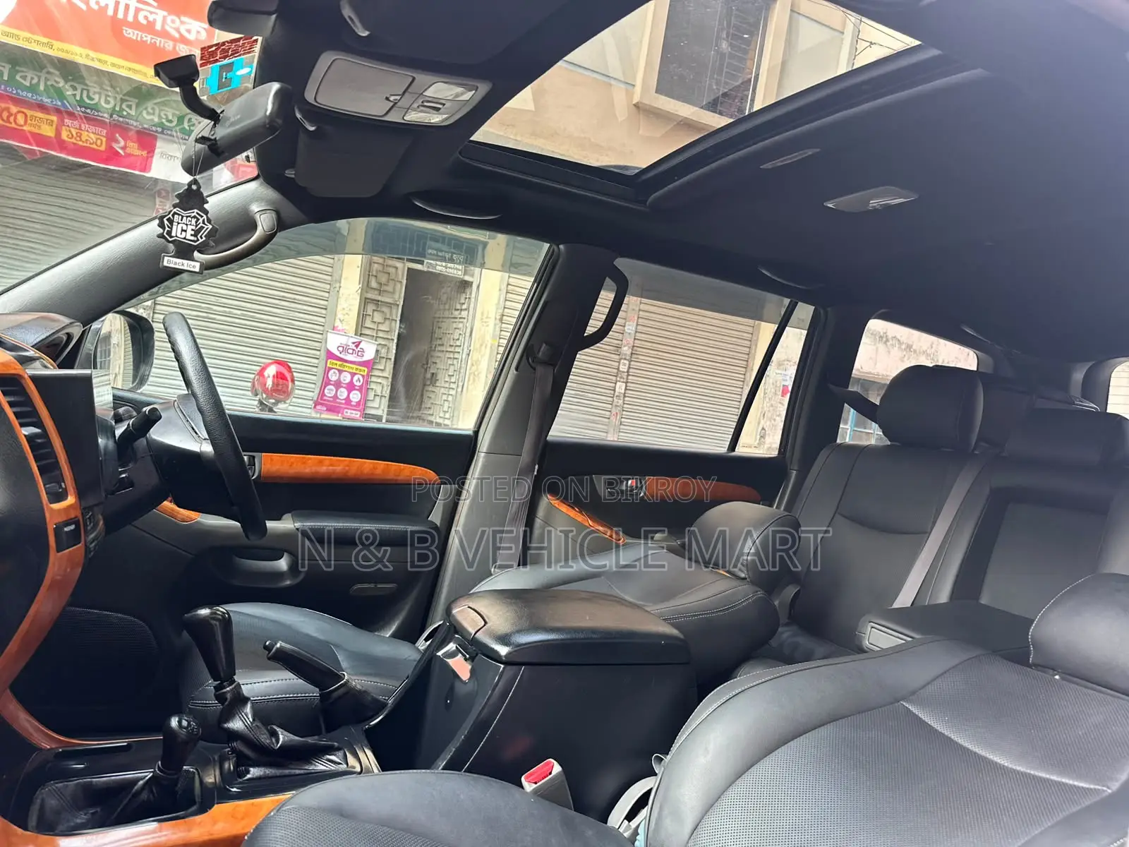 Toyota Land Cruiser PRADO 2003 Black