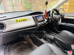 Toyota Axio 1.5 X 2WD 2014 Silver