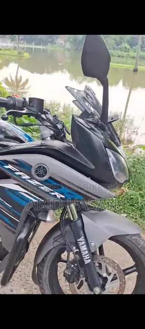 New Yamaha YZF-R 2025 Black