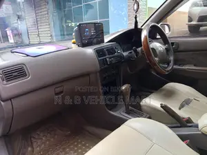 টয়োটা করোলা সেডান অটোমেটিক ১৯৯৭ পার্ল