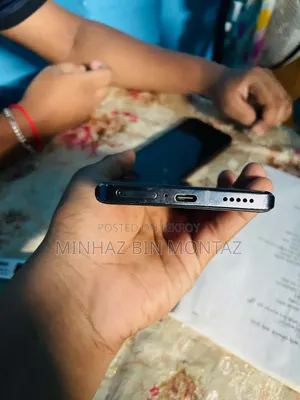 Vivo X90 256 GB Red