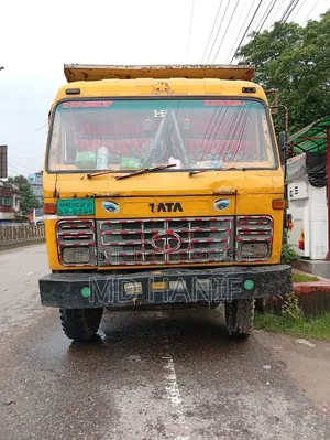 Tata 1618 Truck
