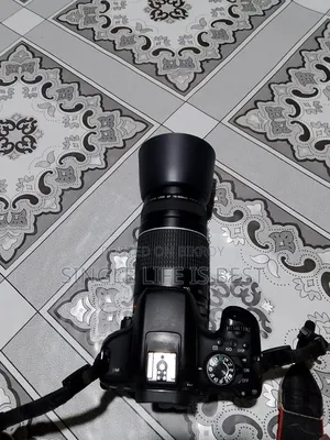 Canon 750D, 75-300mm Lens