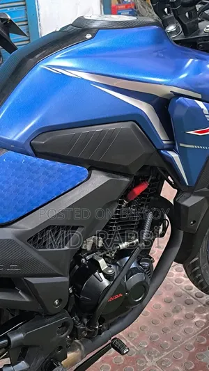 Honda X-Blade 160 2021 Blue