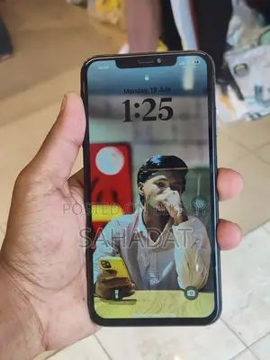 অ্যাপল আইফোন এক্সএস ম্যাক্স ৬৪ জিবি ব্ল্যাক