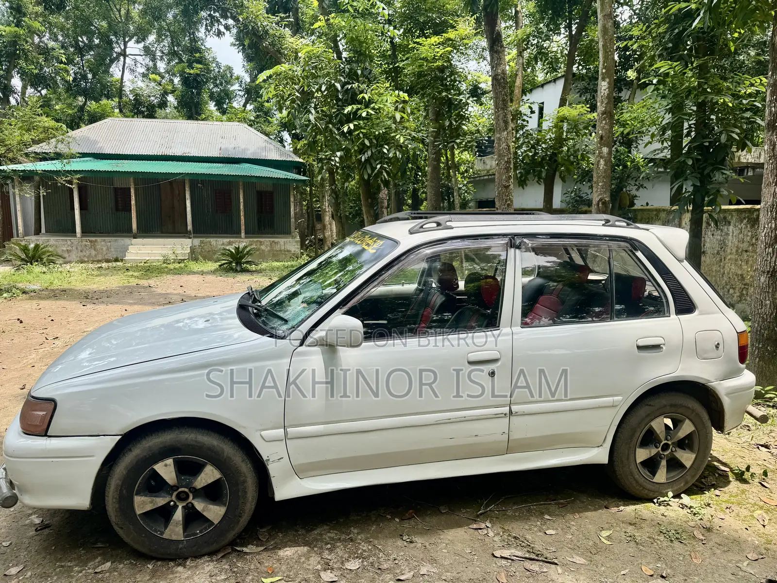 টয়োটা স্টারলেট গ্লানজা ১৯৯৫ সাদা