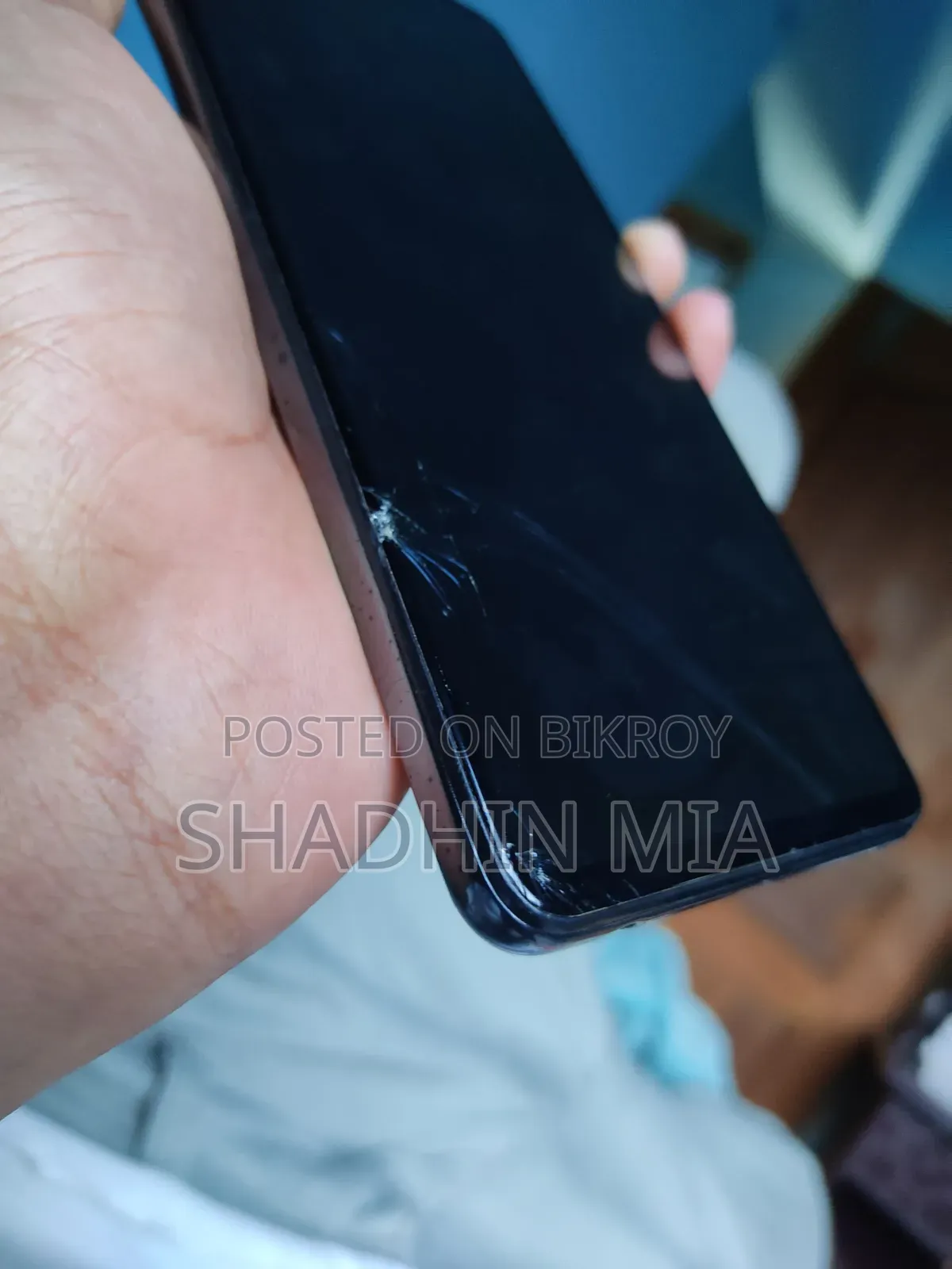 নতুন স্যামসাং গ্যালাক্সি এ৫২ ১২৮ জিবি ব্ল্যাক