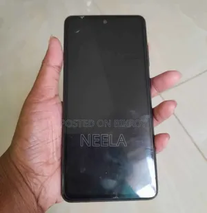 স্যামসাং গ্যালাক্সি এ৫২ ১২৮ জিবি কালো