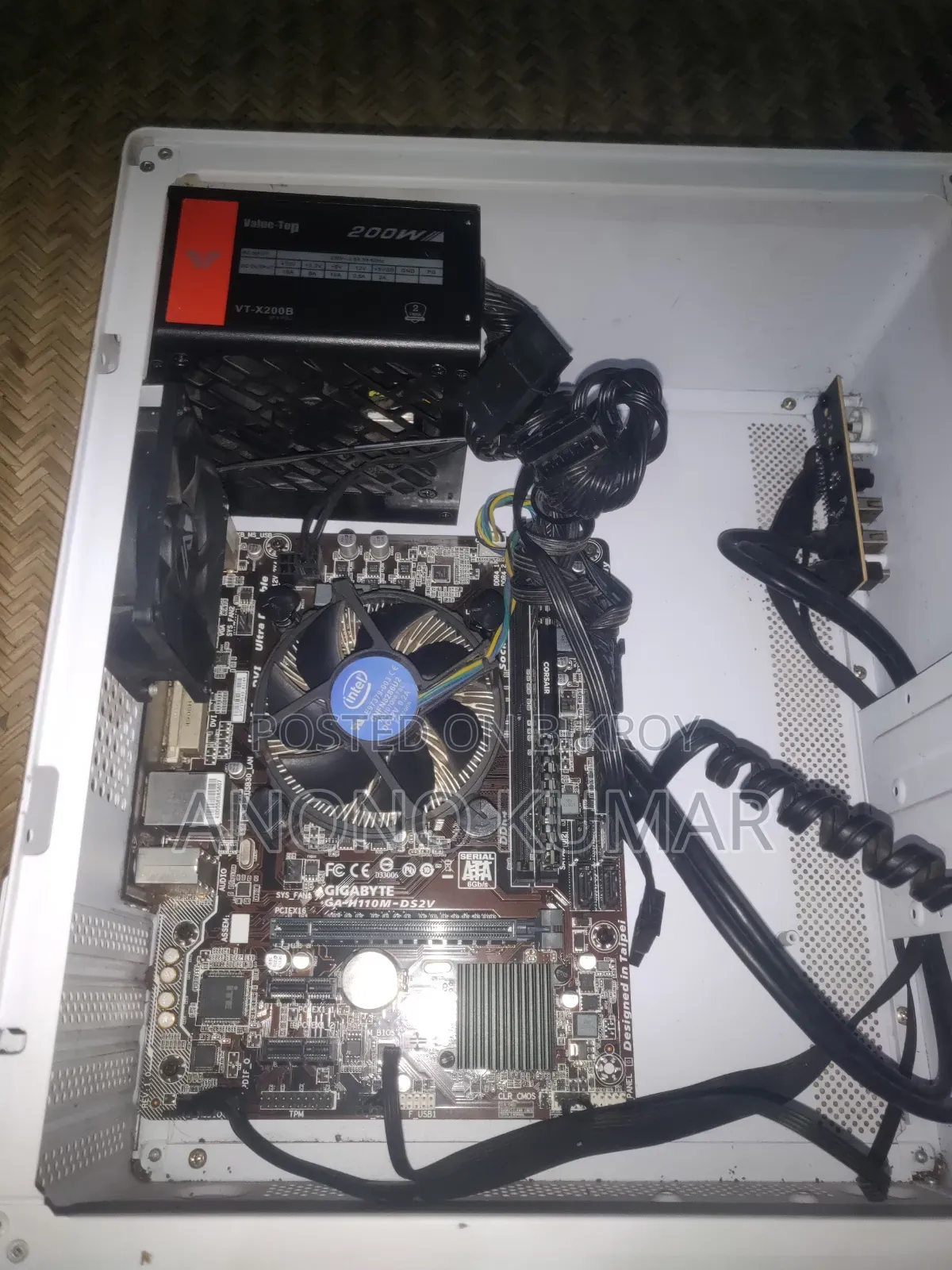 Gigabyte GA-H110MSTX-HD3-ZK 8GB Intel Core i5 SSD 128GB