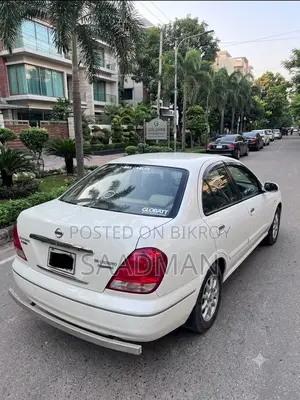 নিসান ব্লুবার্ড সিলফি অটোমেটিক ২০০৪ পার্ল