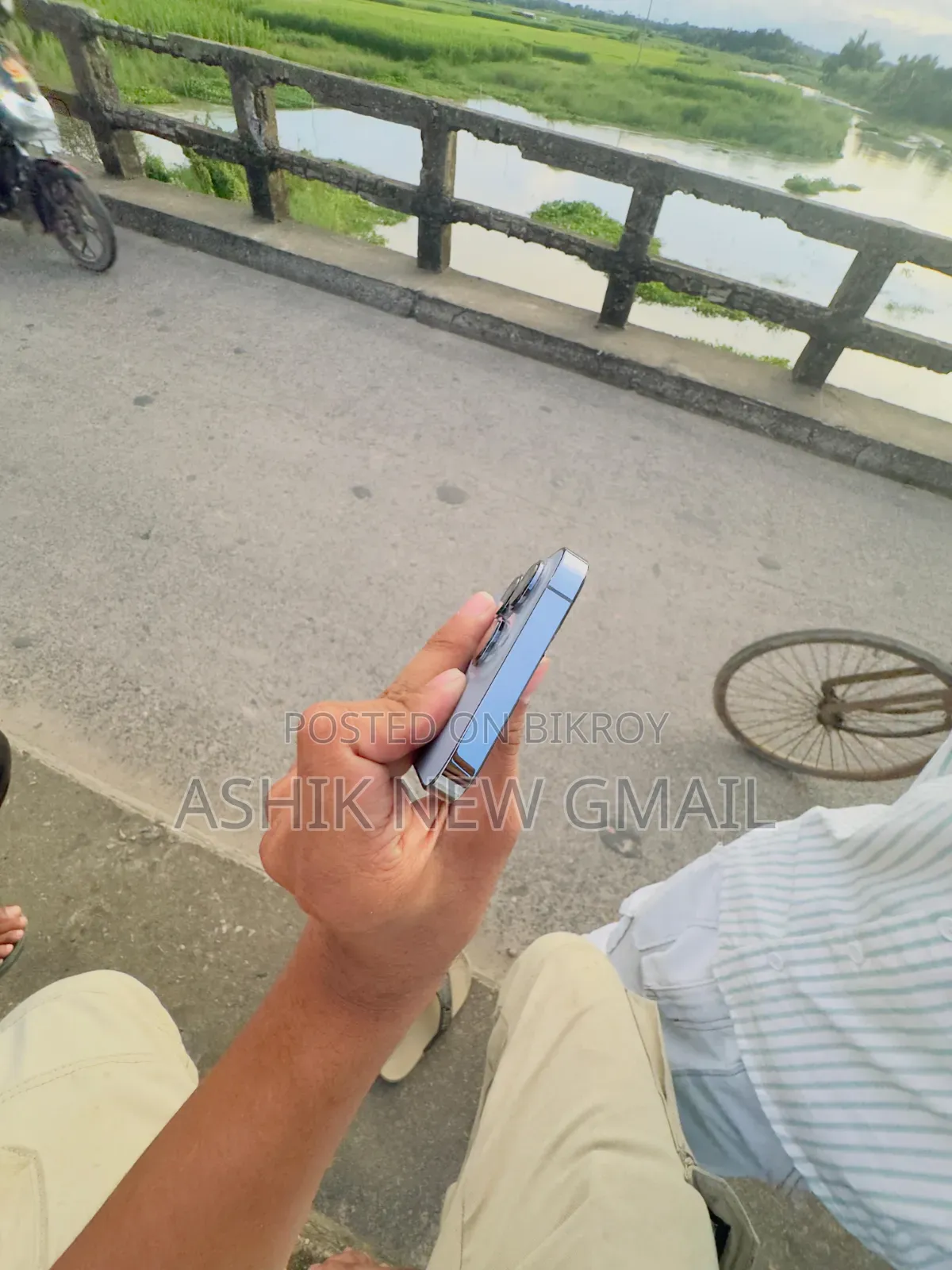 অ্যাপল আইফোন ১৩ প্রো ৫১২ জিবি ব্লু