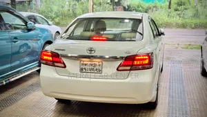 টয়োটা প্রিমিও ১.৫ এফডব্লিউডি ২০১৭ পার্ল