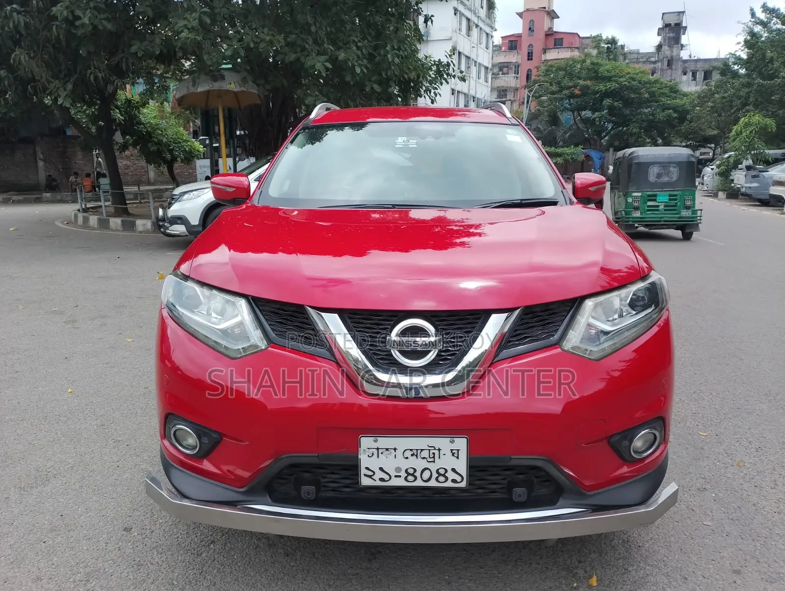 নিসান এক্স-ট্রেইল ২.০ হাইব্রিড এফডব্লিউডি ২০১৬ লাল